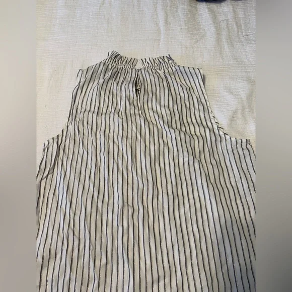 Banana Republic Striped Sleeveless Top - White and Gold - Picture 3 of 5